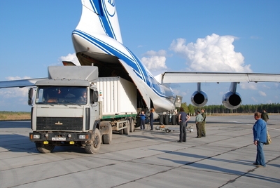 SMOS’s flight companion, Proba-2, arrived at the Plesetsk Cosmodrome on 27 August. Credits: ESA.